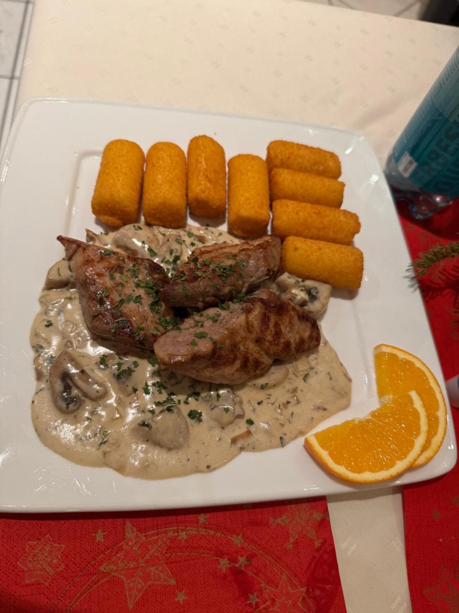 Hotel-Restaurant Christine 륍츠 외부 사진