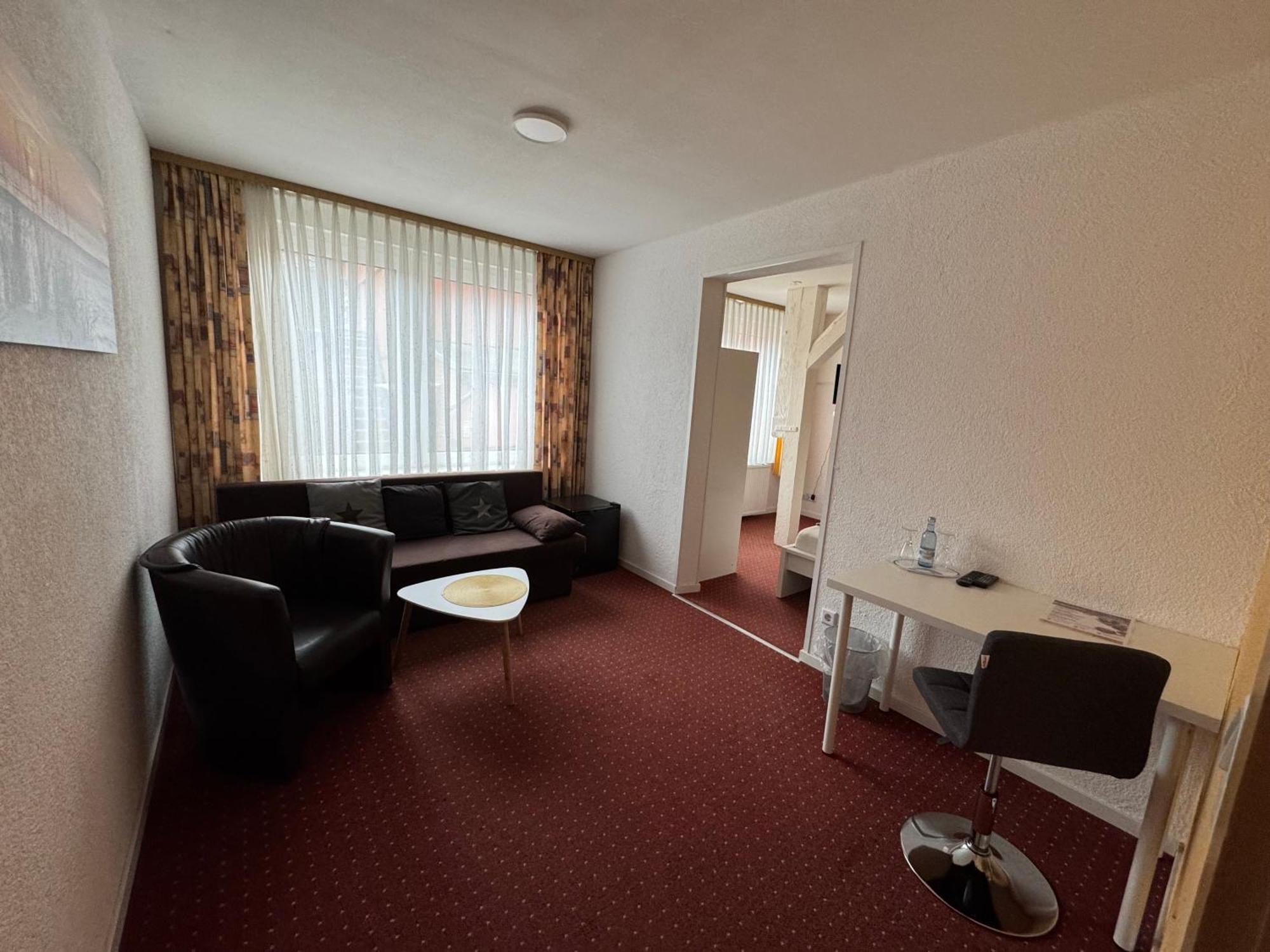 Hotel-Restaurant Christine 륍츠 외부 사진